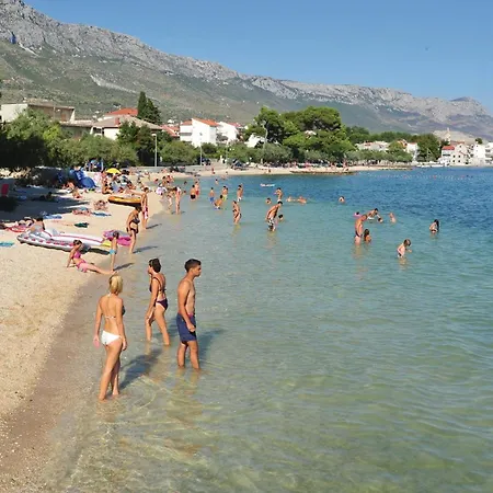 Appartamento Two-bedroom Kastel Kambelovac With Sea View 02